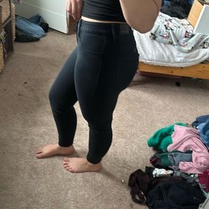Black American eagle jeggings size 8